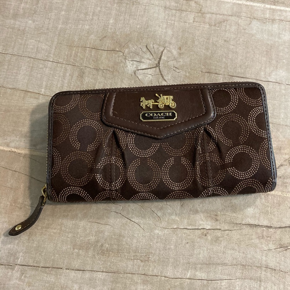 Coach Logo Clutch / Wallet